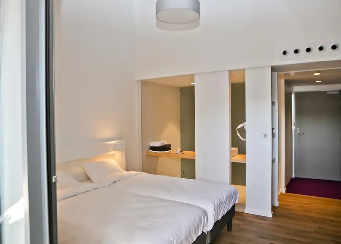 Hotel Restaurant Santiago 3*